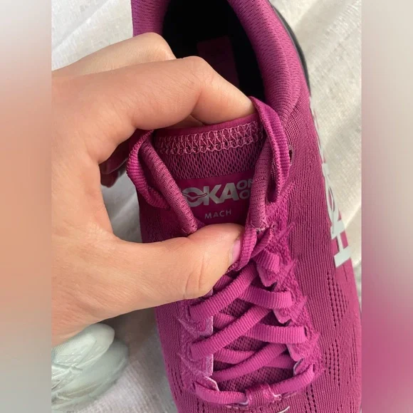 HOKA Mach 4 women’s sneaker - Picture 2 of 6